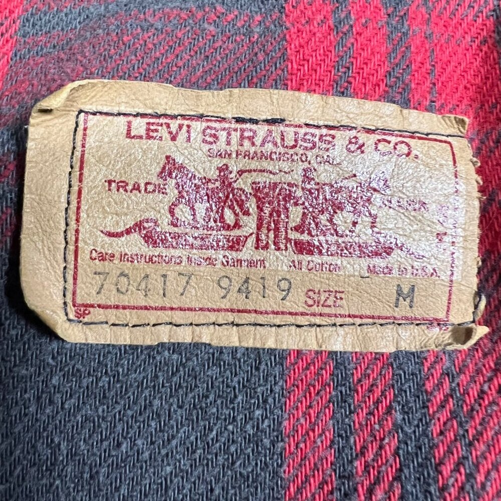Levis Vintage1987 Acid Wash Denim Jacket Red Plaid Lining Made In USA Size M - Picture 2 of 10